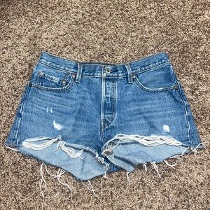 Levi’s 501 denim shorts!